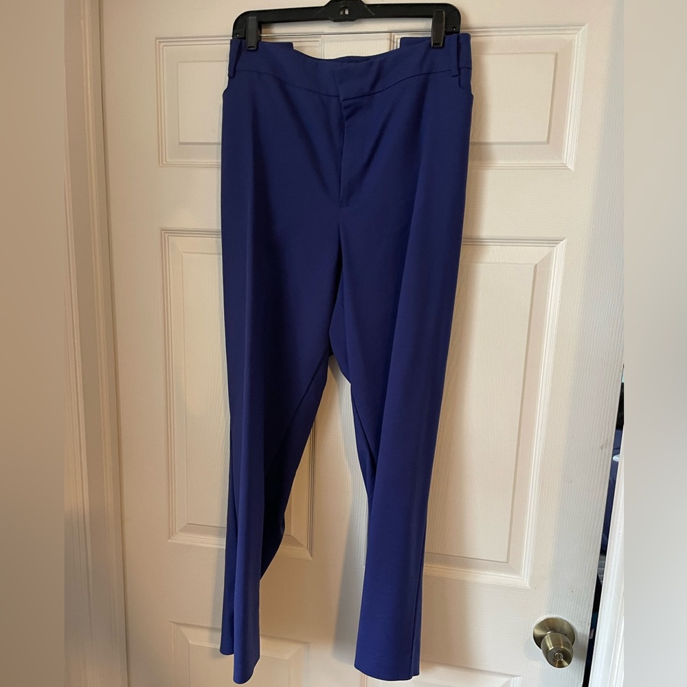 Blue Straight leg pants from Eloquii, size 26.